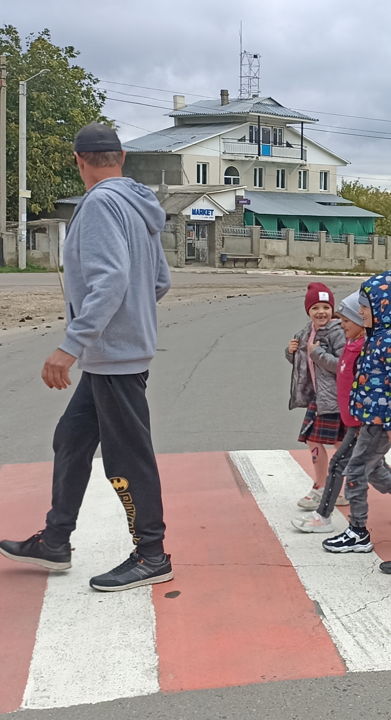 Siguranță la traversarea străzii